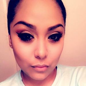 Meet your Posher, Alysa